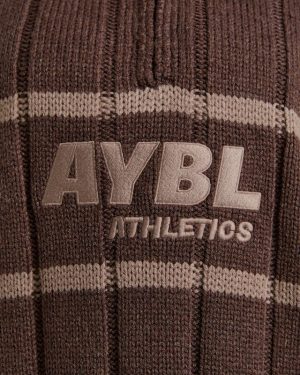 Athletics Oversized Knitted 1/4 Zip - Brown: The Ultimate Winter Essential