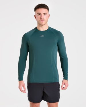 Attain Seamless Long Sleeve T Shirt - Pine Forest: The Ultimate Performance Essential