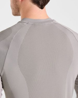 Attain Seamless Long Sleeve T Shirt - Woodland Fog: The Ultimate Performance Essential