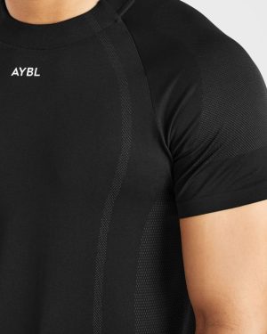 Attain Seamless T-Shirt Black: The Ultimate Performance Essential