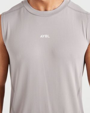 Attain Seamless Vest - Woodland Fog: The Ultimate Performance Essential