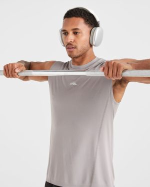 Attain Seamless Vest - Woodland Fog: The Ultimate Performance Essential