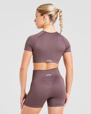 Balance V3 Seamless Crop Top - Coffee Bean: The Ultimate Strength Training Companion