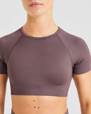 Balance V3 Seamless Crop Top - Coffee Bean: The Ultimate Strength Training Companion