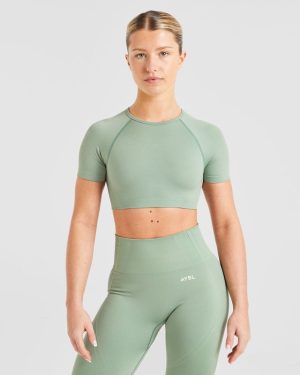 Balance V3 Seamless Crop Top - Grove Green: The Ultimate Performance Upgrade