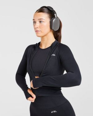 Balance V3 Seamless Zip Jacket - Black: The Ultimate Performance Layer