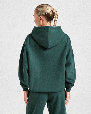Classic Plush Oversized Hoodie - Pine Green: The Ultimate Comfort Upgrade