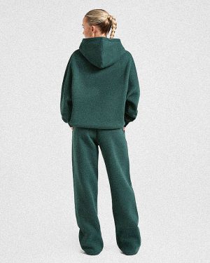 Classic Plush Oversized Hoodie - Pine Green: The Ultimate Comfort Upgrade