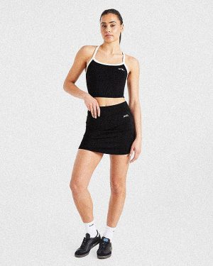 Courtside Tank Top - Black: The Ultimate Athleisure Essential