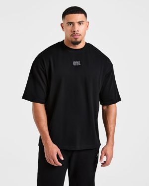 Doberman Strength Oversized T-Shirt: Ultimate Comfort & Bold Style