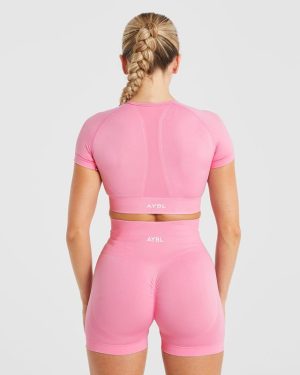 Empower Seamless Crop Top - Baby Pink: The Ultimate Performance Wear