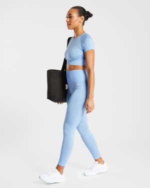 Empower Seamless Crop Top - Sky Blue: The Ultimate Performance Essential