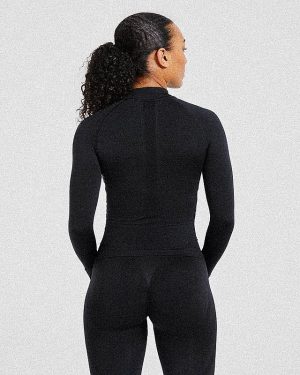 Empower Seamless Full Zip Jacket - Black: The Ultimate Sculpting Gym Essential