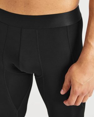Essential Base Layer Leggings - Black: The Ultimate Second-Skin Performance Fit