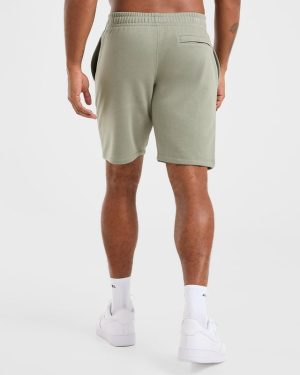 Essential Lightweight 7" Shorts - Washed Sage: The Ultimate Workout Companion