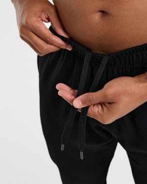 Essential Lightweight Joggers - Black: The Ultimate Comfort Fit