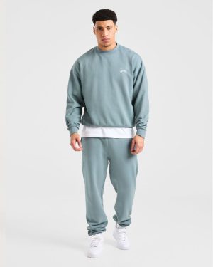 Essential Oversized Sweater - Dusty Blue: The Ultimate Comfort Upgrade