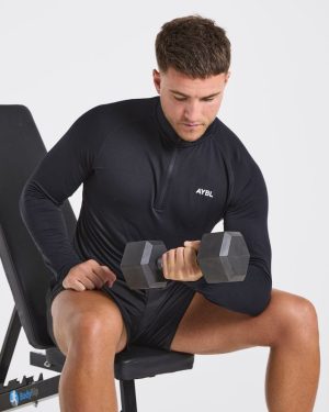 Essential Seamless 1/4 Zip Pullover - Black