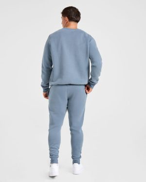 Essential Sweater - Blue: The Ultimate Comfort Upgrade