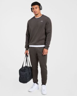 Essential Sweater - Charcoal: The Ultimate Daily Comfort