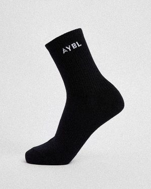 Everyday Crew Socks (3 Pack) - Black: Ultimate Comfort & Support