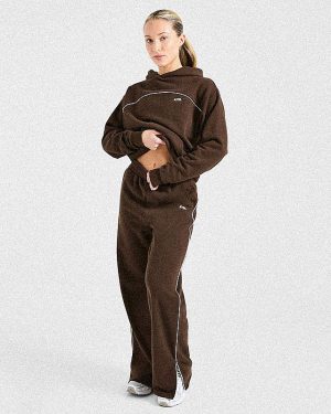 Form Hoodie - Coffee Bean: The Ultimate Athleisure Essential