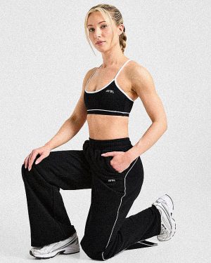 Form Straight Leg Joggers - Black: The Ultimate Athleisure Essential