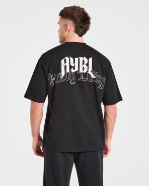 Heavy Lifting Gothic Oversized T-Shirt: The Ultimate Gym & Streetwear Essential