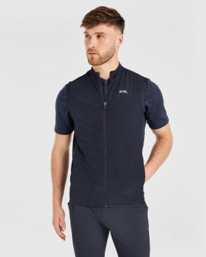 Performance Hybrid Gilet - Navy: The Ultimate Golf Layering Solution