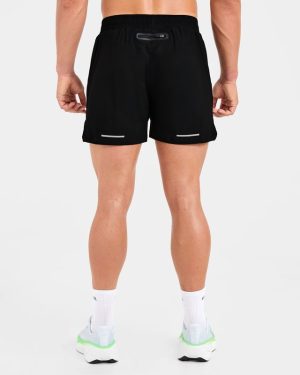 Run 5" Shorts - Black: The Ultimate Performance Gear