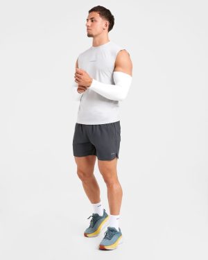 Run Slim Tank - Ice Grey: The Ultimate Performance Layer
