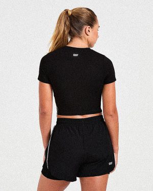 Performance Run Top - Black | Lightweight & Reflective