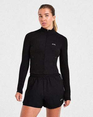 Run Zip Jacket - Black: The Ultimate Performance Layer