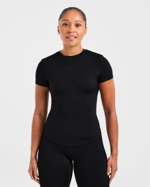 Sculpt T Shirt - Black: The Ultimate Second-Skin Performance Tee