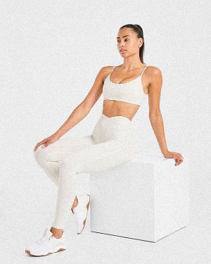 Sculpt Wrap Leggings - Tofu: The Ultimate Second-Skin Experience