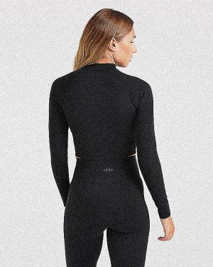 Sculpt Wrap Zip Up Jacket - Black: The Ultimate Performance Layer