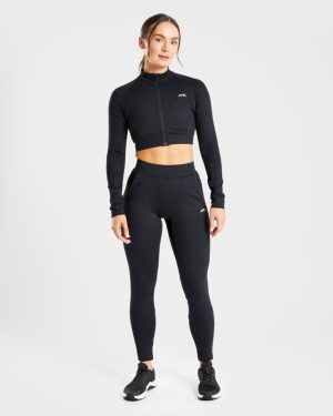 Simplicity Crop Jacket - Black: The Ultimate Active Rest Essential