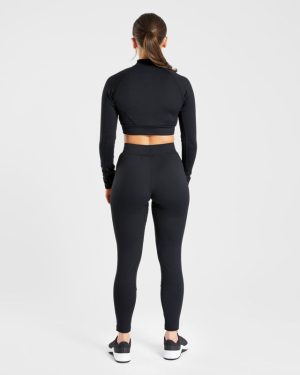 Simplicity Crop Jacket - Black: The Ultimate Active Rest Essential