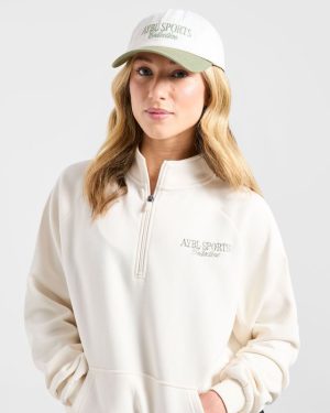 Sports Collective Cap - Off White/Green: The Ultimate Blend of Style and Function