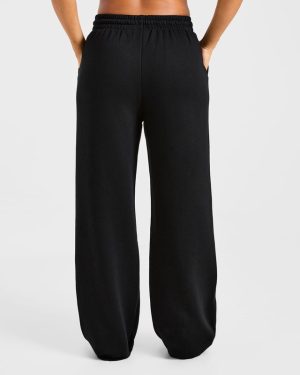 Sports Collective Oversized Straight Leg Joggers - Black: The Ultimate Comfort & Style Fusion