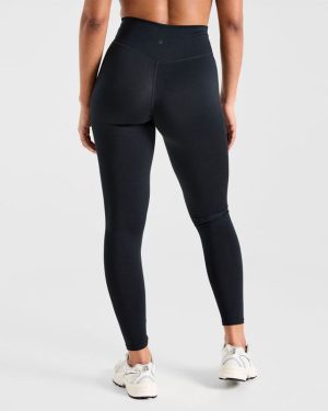 Staple Leggings - Black: The Ultimate High-Waisted Performance Wear