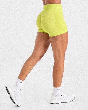 Adapt Seamless Shorts 4.5" Lime Green: The Ultimate Summer Fit