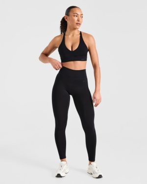 Staple Sports Bra - Black: Ultimate Medium Support Activewear