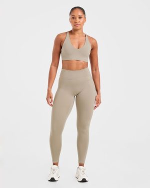 Staple Sports Bra - Muted Taupe: Engineered for Performance