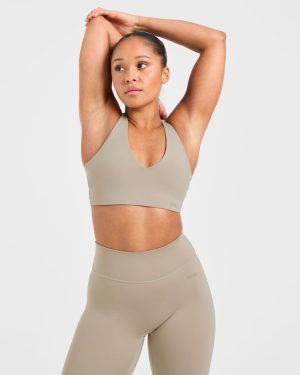 Staple Sports Bra - Muted Taupe: Engineered for Performance