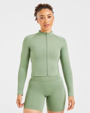 Staple Zip Jacket - Olive Green: The Ultimate Sculpting Activewear