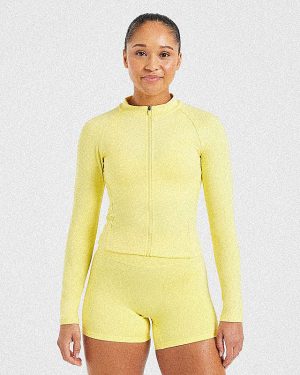 Staple Zip Jacket - Pastel Lemon: The Ultimate Sculpting Activewear
