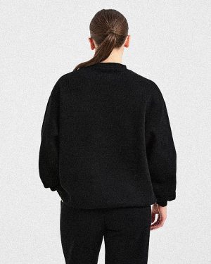 Varsity 2.0 Oversized Sweatshirt - Black: The Ultimate Comfort Upgrade