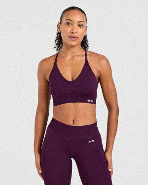 Adapt Seamless Sports Bra - Midnight Plum: The Ultimate Medium-Support Solution