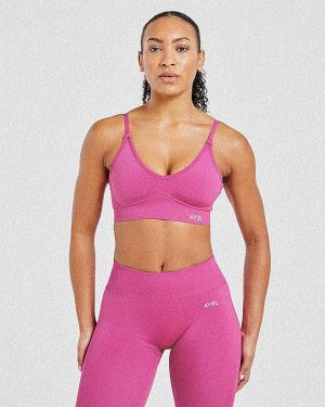 Adapt Seamless Sports Bra - Pink: The Ultimate Medium-Support Activewear Solution